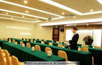 商務會議服務員 專業與禮儀的幕后使者